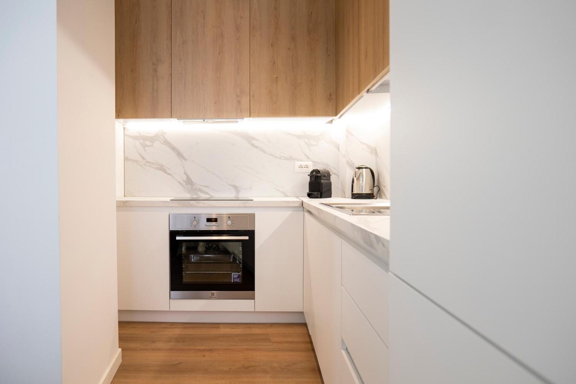Muz Studios Тирана Экстерьер фото