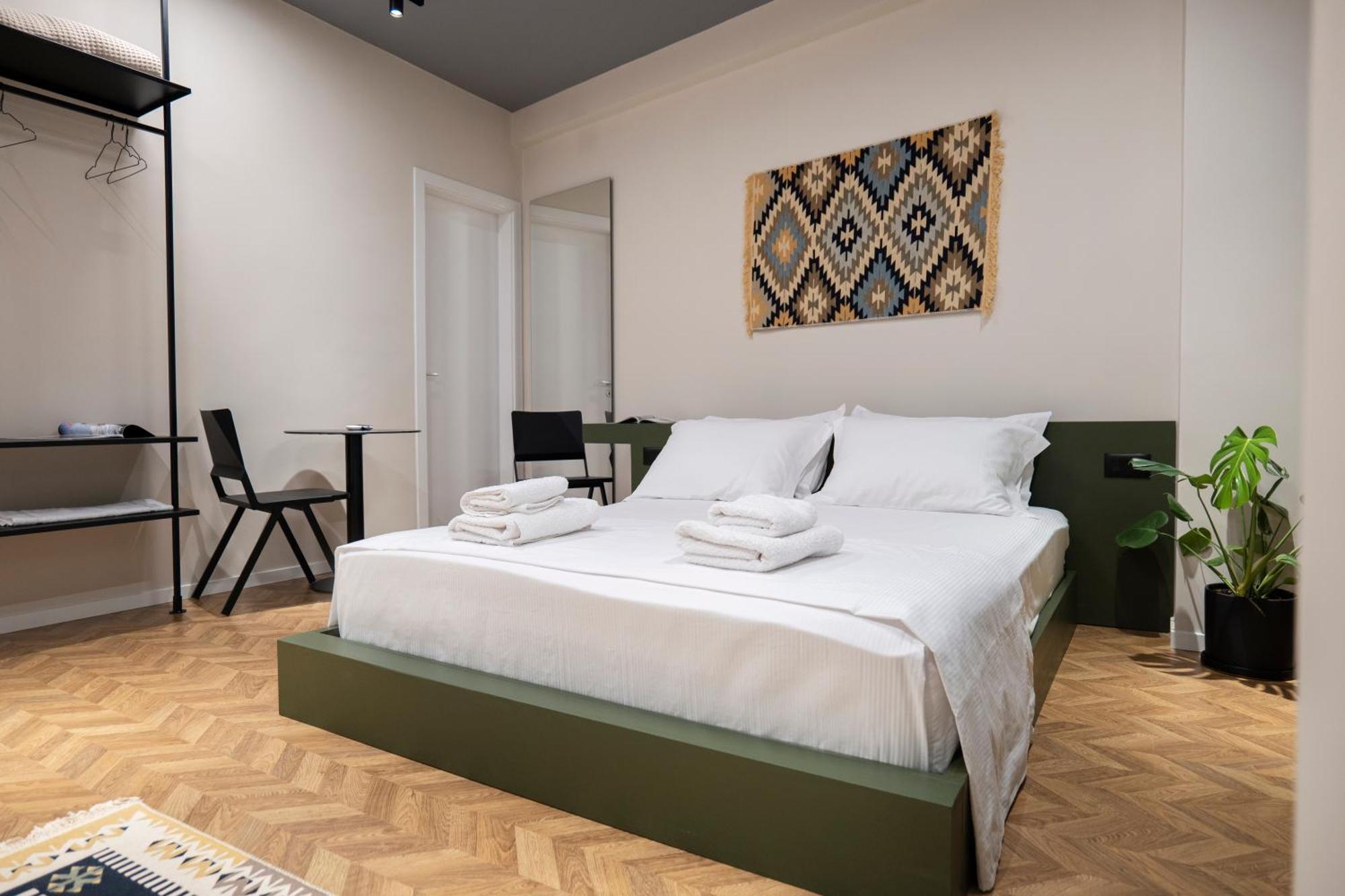 Muz Studios Тирана Экстерьер фото