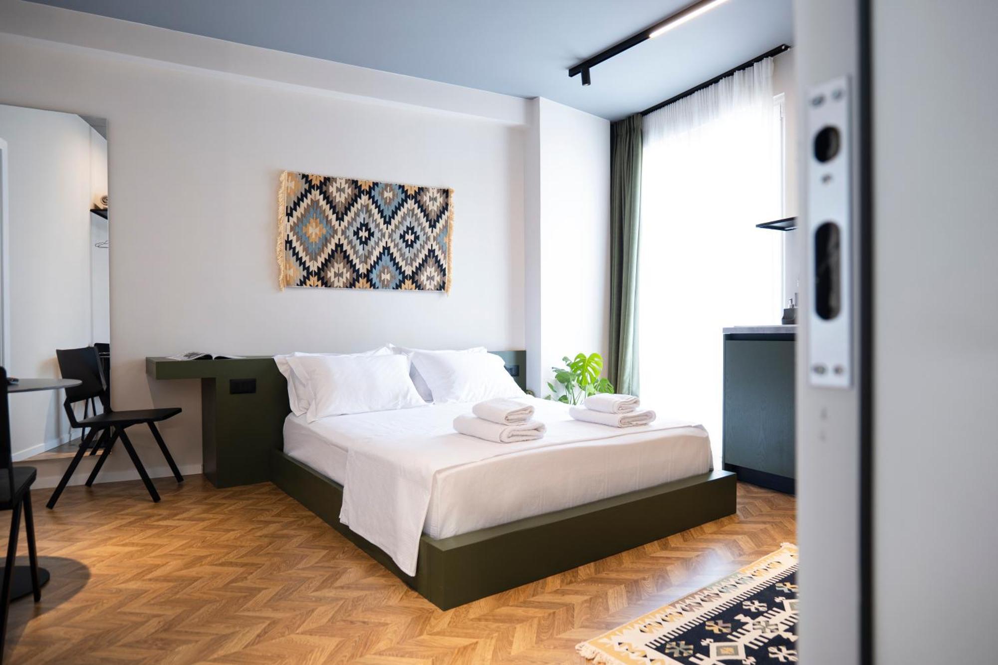 Muz Studios Тирана Экстерьер фото